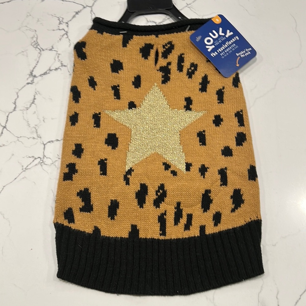 Pet sweater